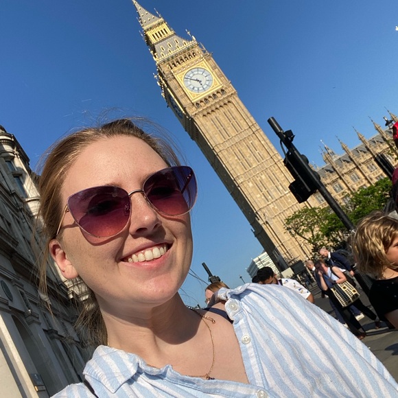 Meet your Posher, Alex - Picture 16 of 16